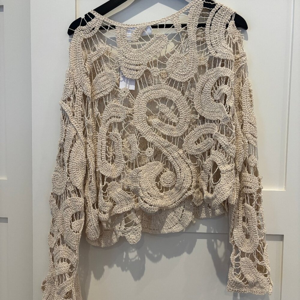 Brand New Willow & Root Open Weave Scalloped Sweater w/ Tags (Size Large) - Picture 6 of 7